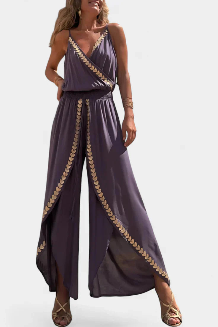 Olivia | Unieke Jumpsuit met Gouden Details en Beensplit
