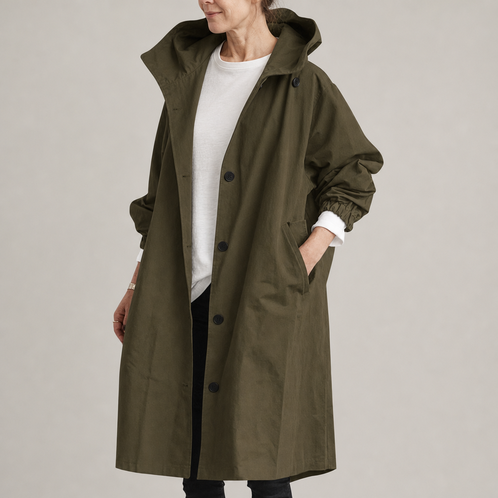 Lysbeth | Lange Jas met Capuchon en Knopen